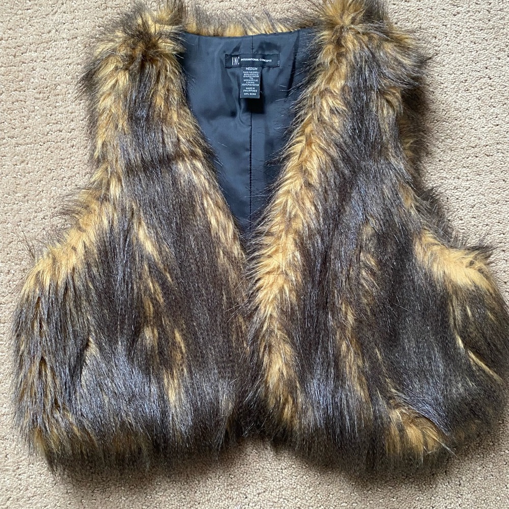 INC Crop Faux Fur Vest